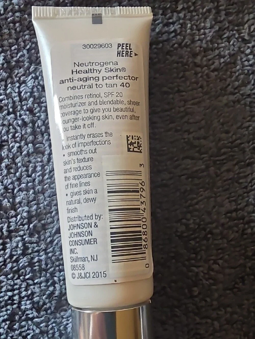 3 FOR $9 SEE DETAILS Anti-Aging Perfector - Neutral to Tan 40